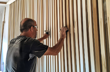 Montaż lameli na ścianie krok po kroku. Kompleksowy poradnik